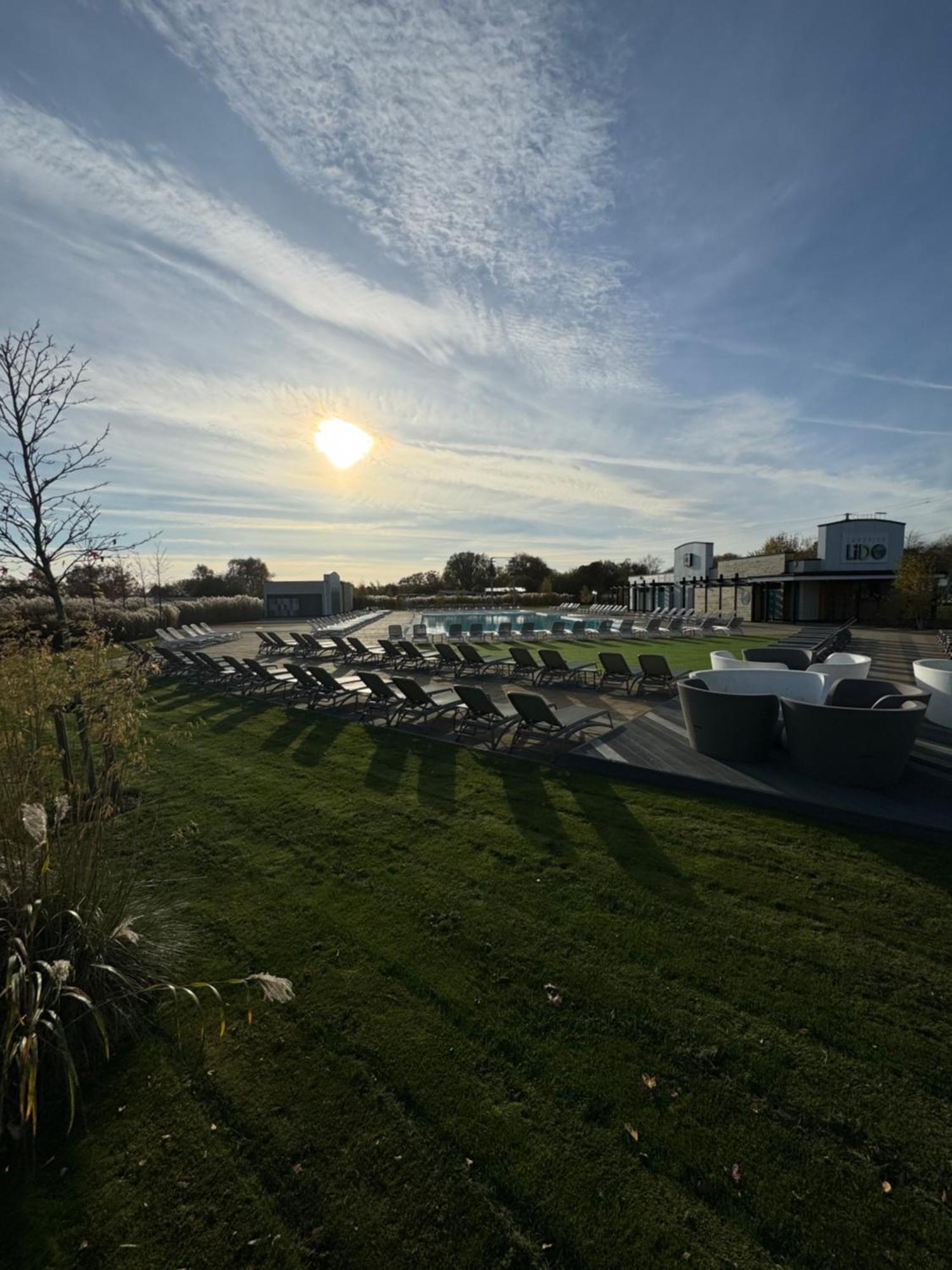 Hot Tub Retreat At Tattershall Lakes エクステリア 写真